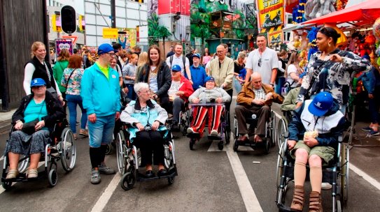 Tilburgse Kermismiddag voor gehandicapten via Joost de Vet